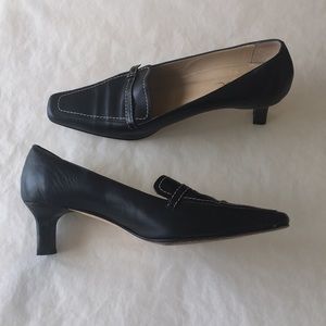 Black Leather Pumps with White Stitching